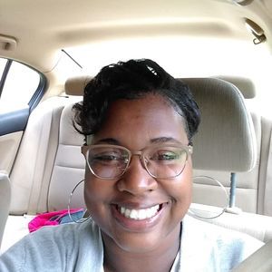 Meet your Posher, Ava